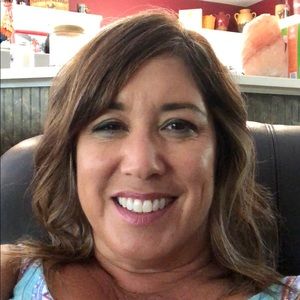 Meet your Posher, Janet